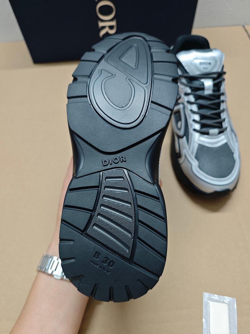 Chunky Reflective Sport Sneakers