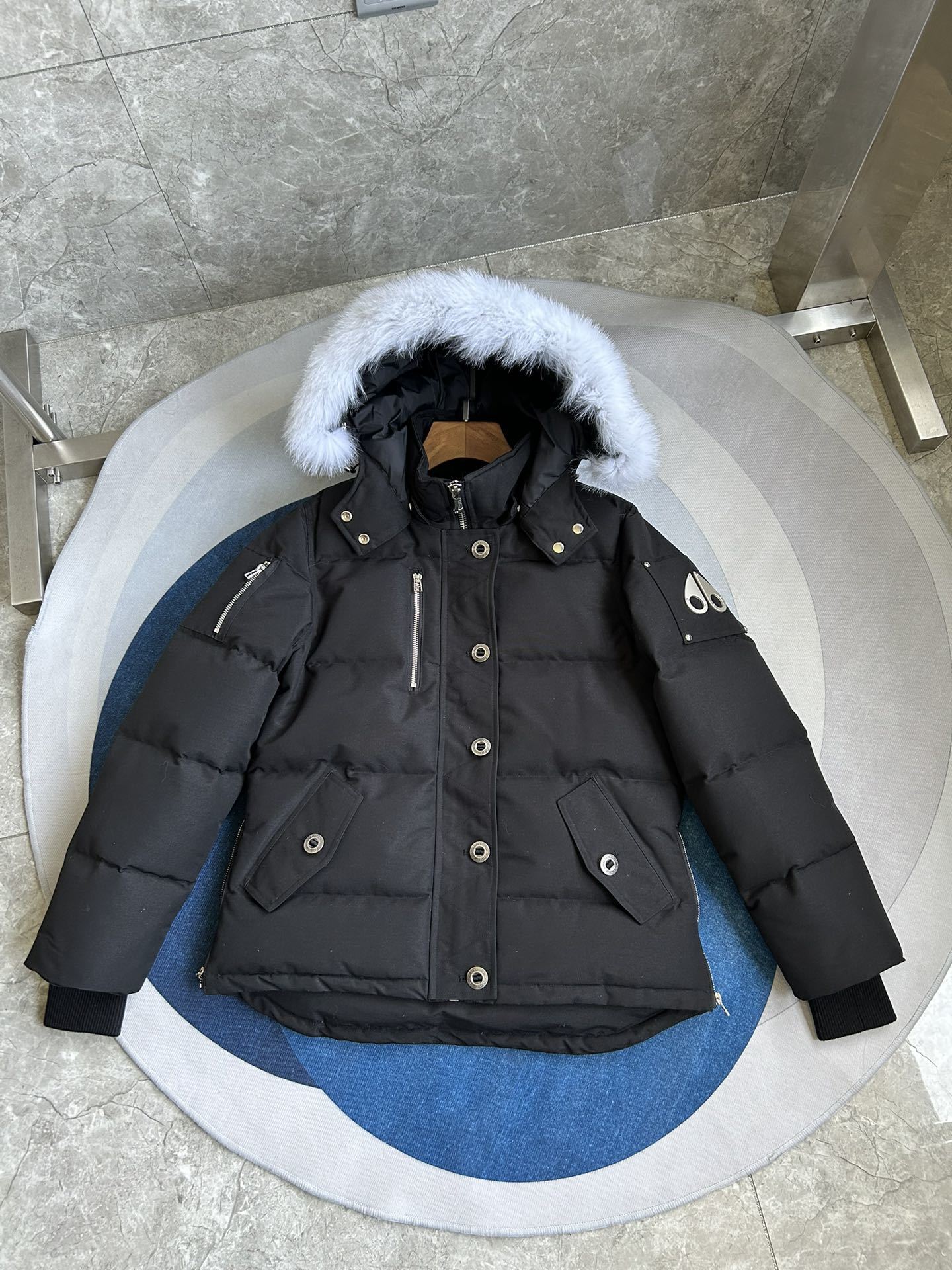 Fur-Hood Puffer Jacket