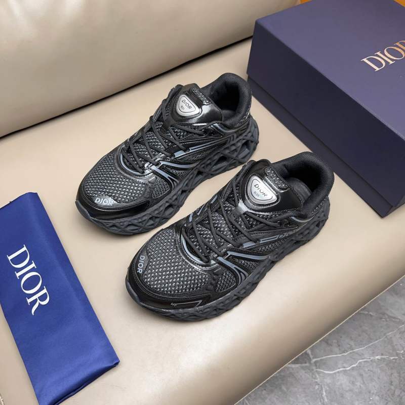 Premium Tech-Runner Sneakers