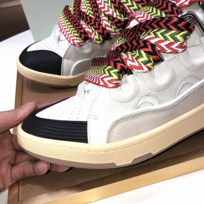 Viral Lace Casual Sneakers