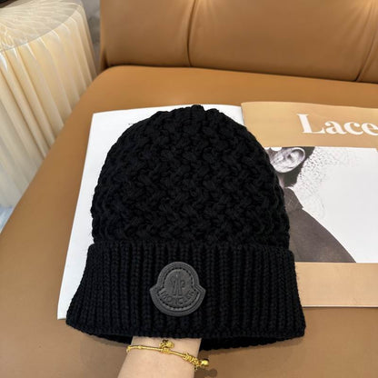 Classic Ribbed Beanie Hat