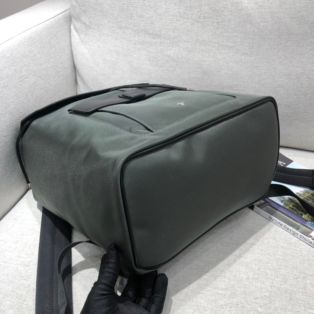 Men’s Casual Backpack