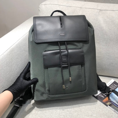 Men’s Casual Backpack