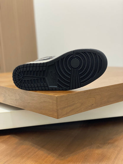 Trainers Collaboration – Limited Edition